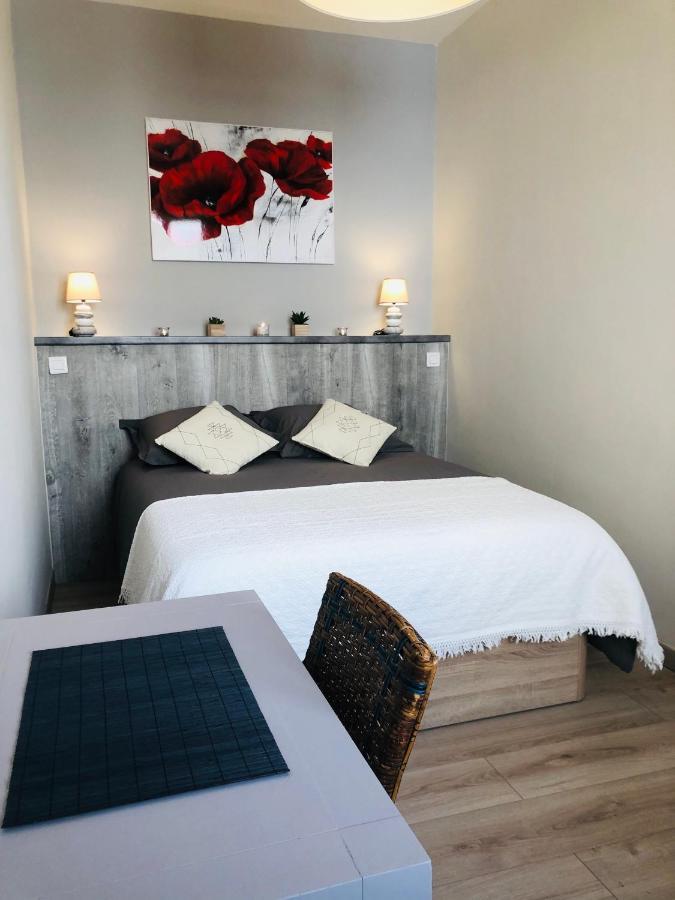 Les Volets Rouges Apartman Cavaillon Kültér fotó